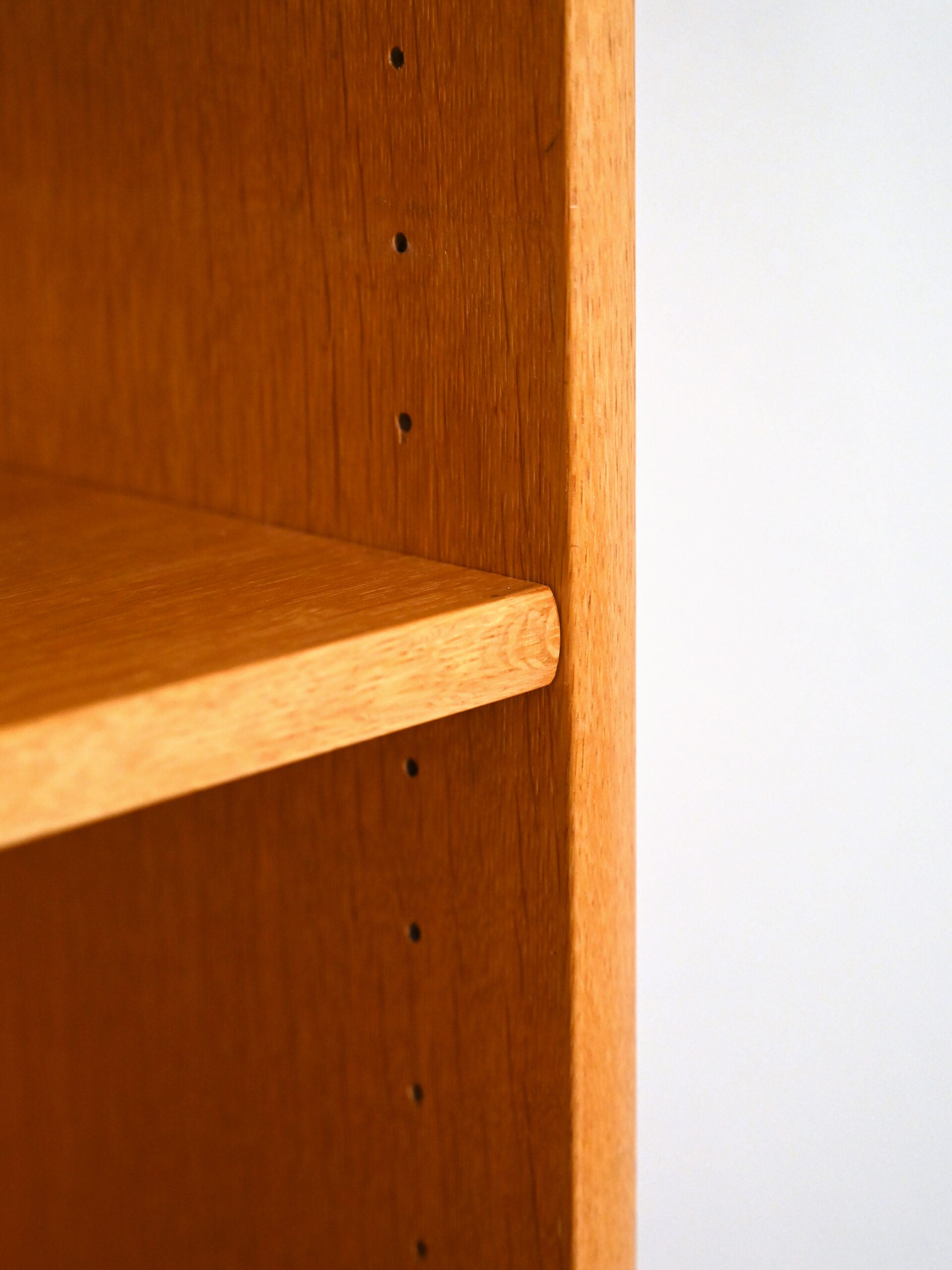 Libreria scandinava in rovere 8