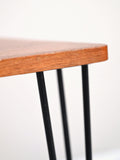 Tavolino scandinavo vintage con struttura in metallo 4