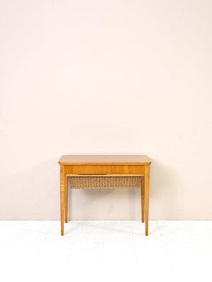 Tavolino da cucito vintage 3