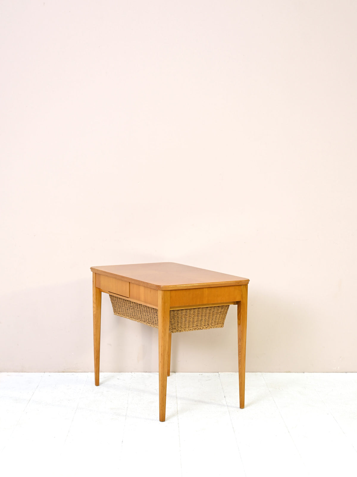 Tavolino da cucito vintage 5