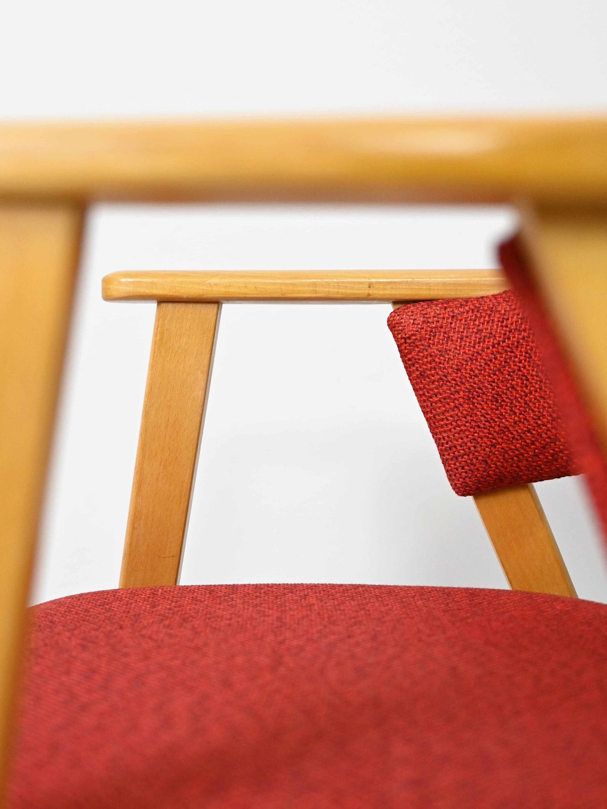 Coppia di poltroncine vintage nordiche 5