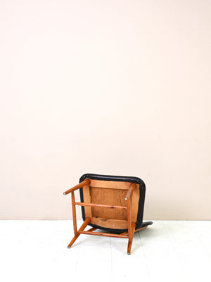 Sedia vintage scandinava in similpelle nera 12