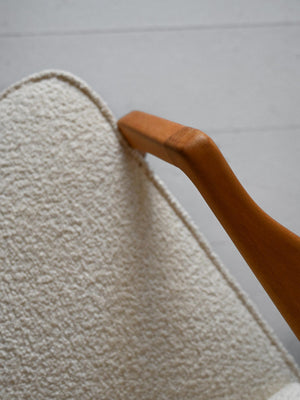 Divano scandinavo vintage con tessuto bouclé 6