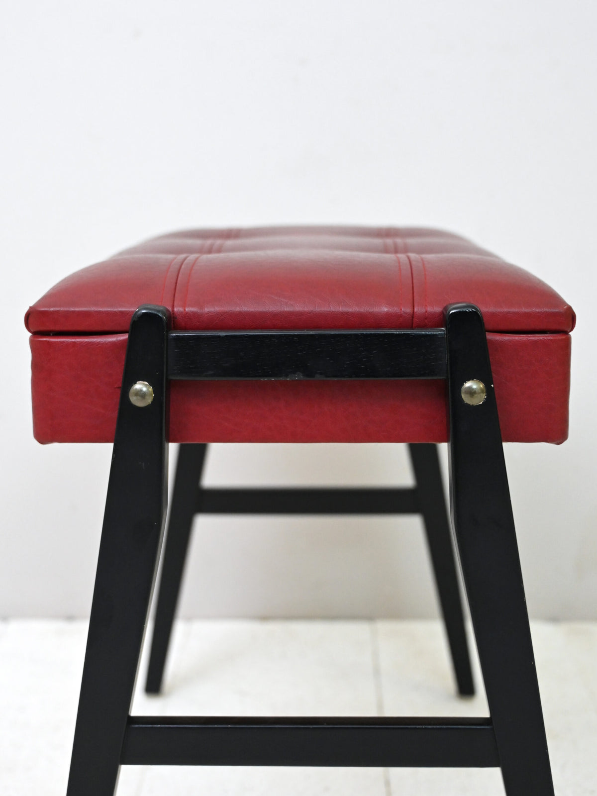 Pouf con contenitore vintage 4