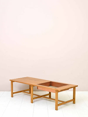 Panca scandinava con fioriera 3