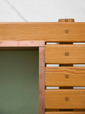 Panca scandinava con fioriera 5
