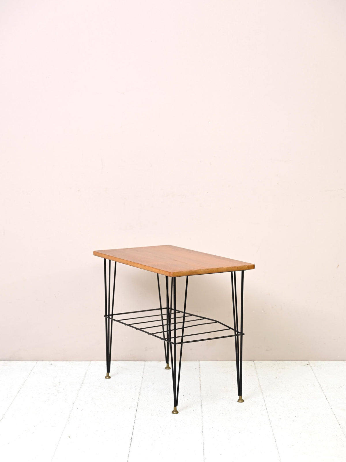 Tavolino scandinavo in teak e metallo 3