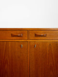 Credenza vintage scandinava con cassetti 7