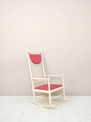 Sedia a dondolo scandinava