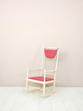 Sedia a dondolo scandinava 3