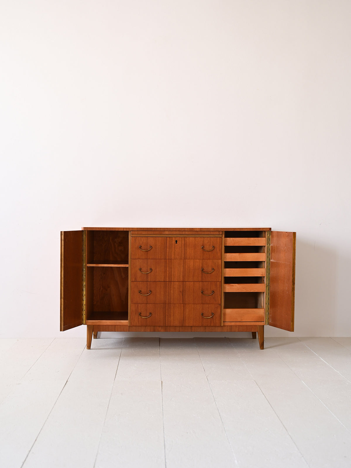 Highboard nordico anni ‘50 2