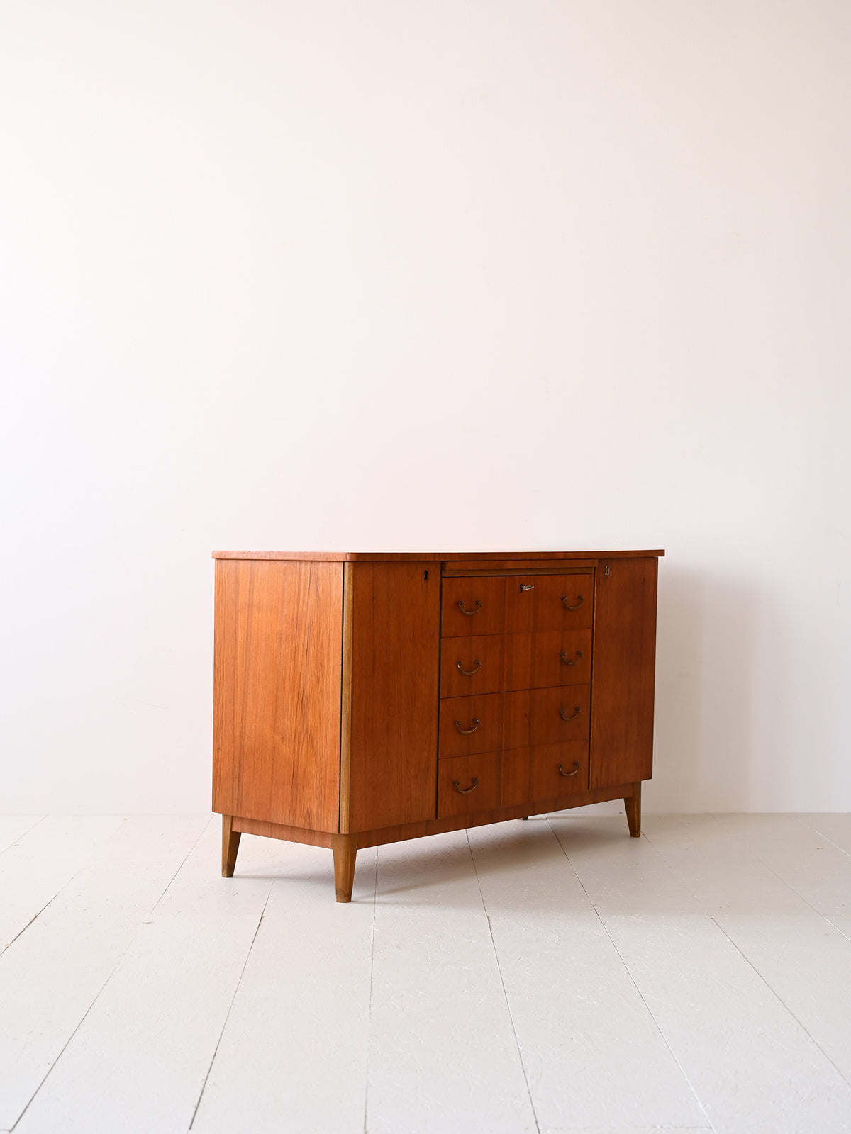Highboard nordico anni ‘50 3