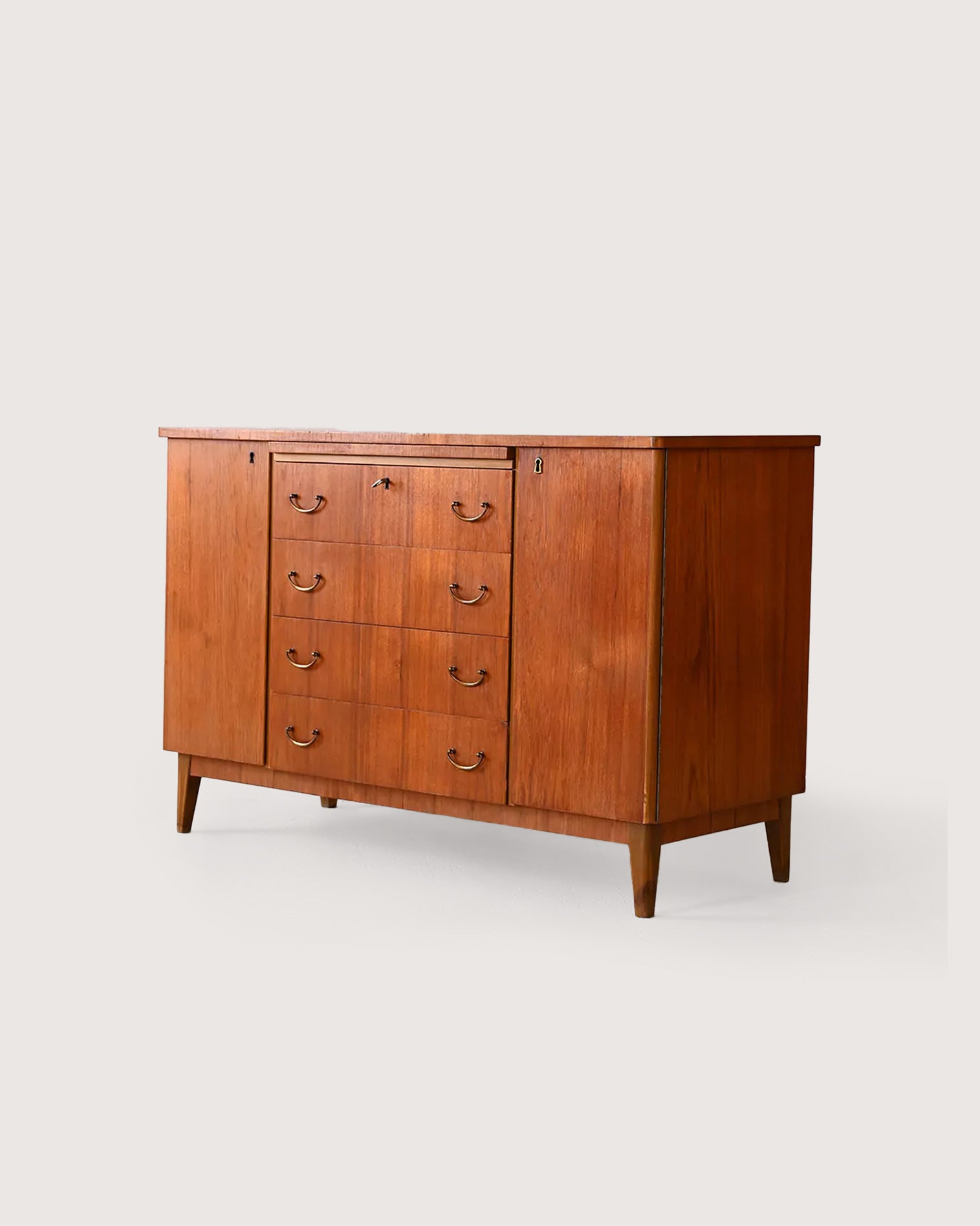Highboard nordico anni ‘50