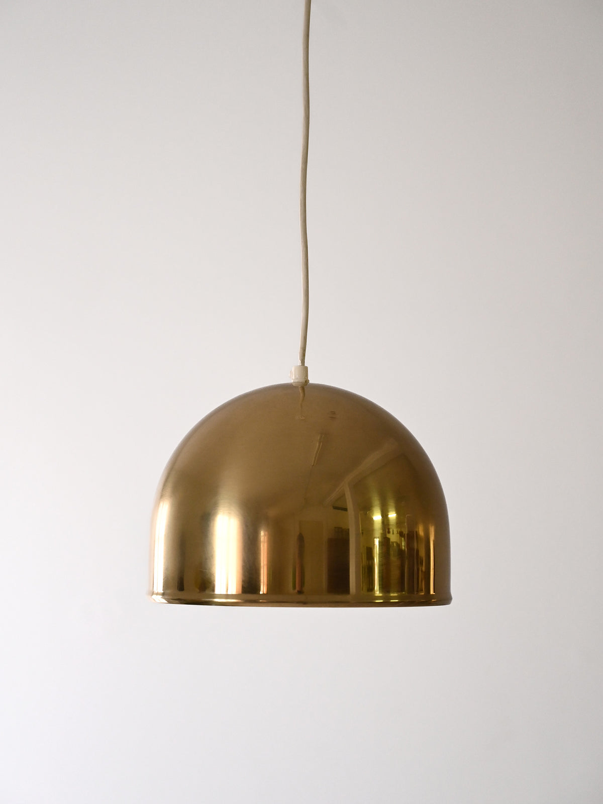 Lampada svedese in metallo dorato 1