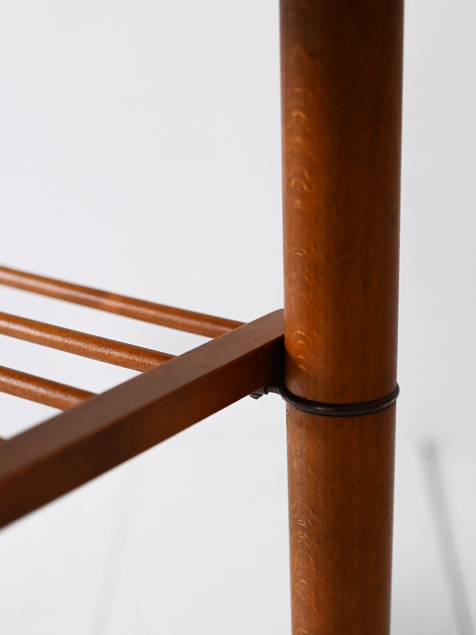 Tavolino in teak anni ‘60 con ruote 8