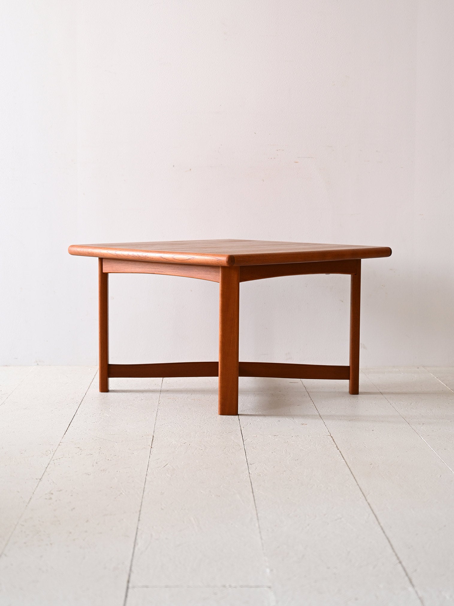 Tavolino quadrato in teak prodotto in Danimarca 2