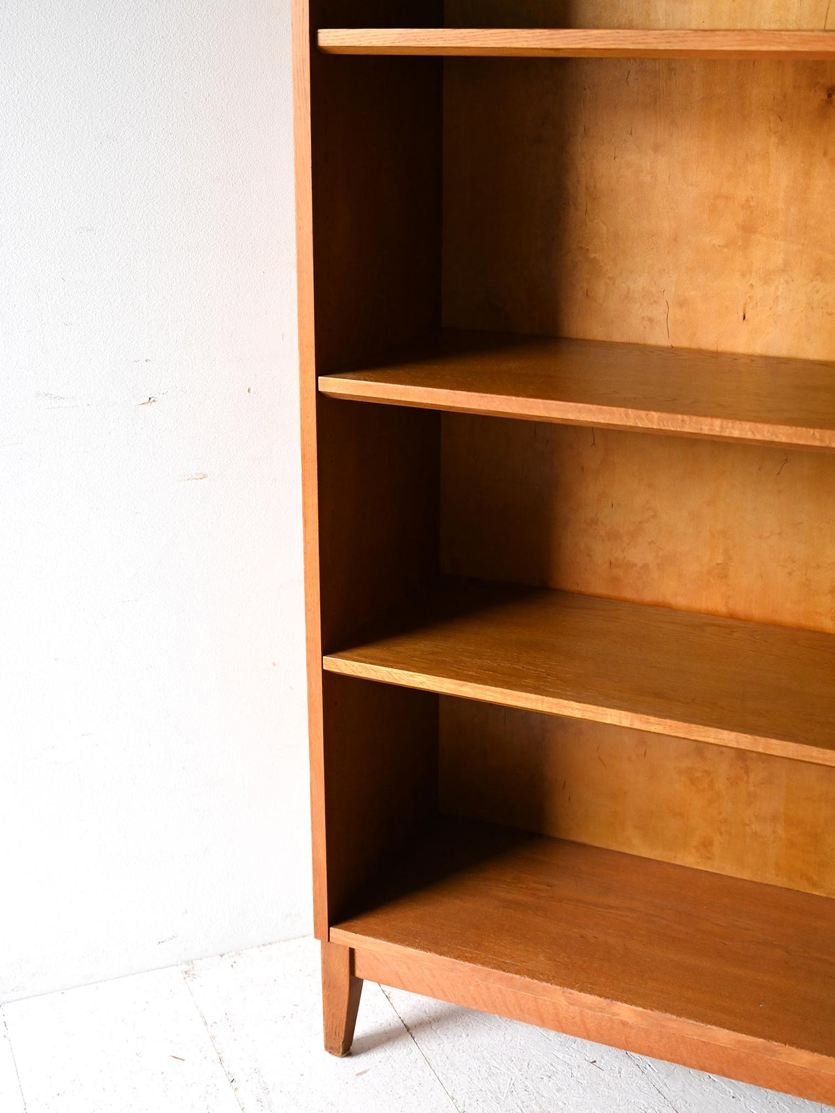 Libreria scandinava vintage in rovere 4