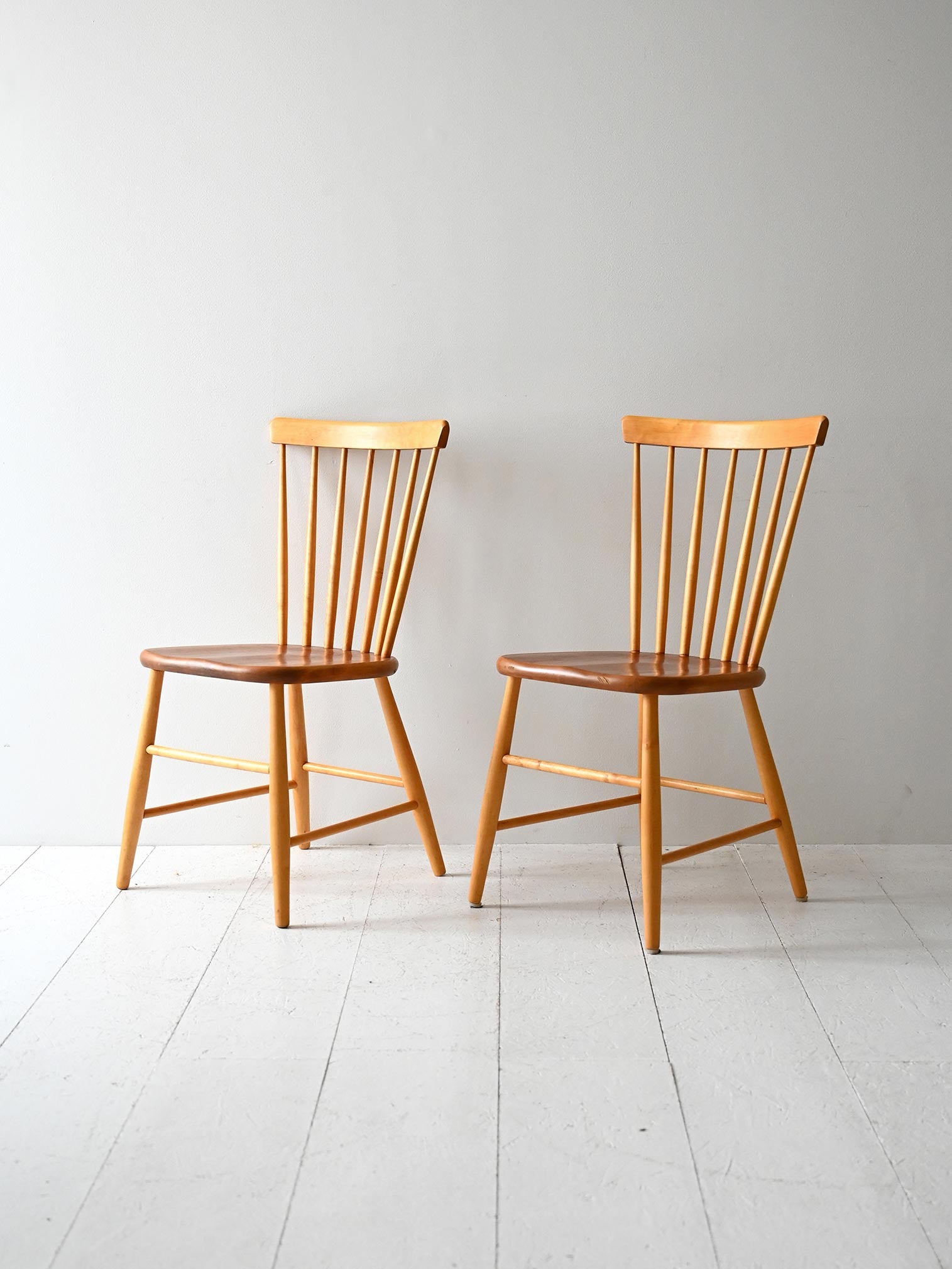 Coppia di sedie scandinave vintage modello Pinstolar 1