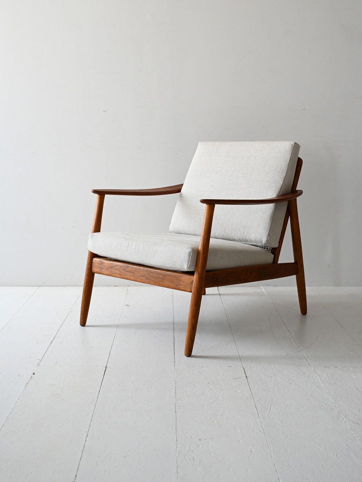 Poltrona svedese in teak di Folke Ohlsson per DUX