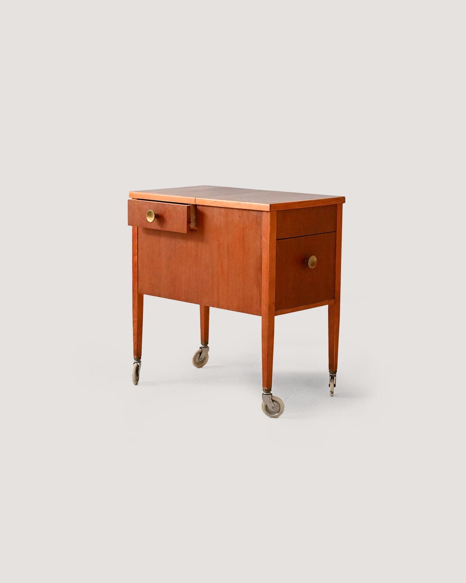 Carrello contenitore vintage scandinavo in mogano