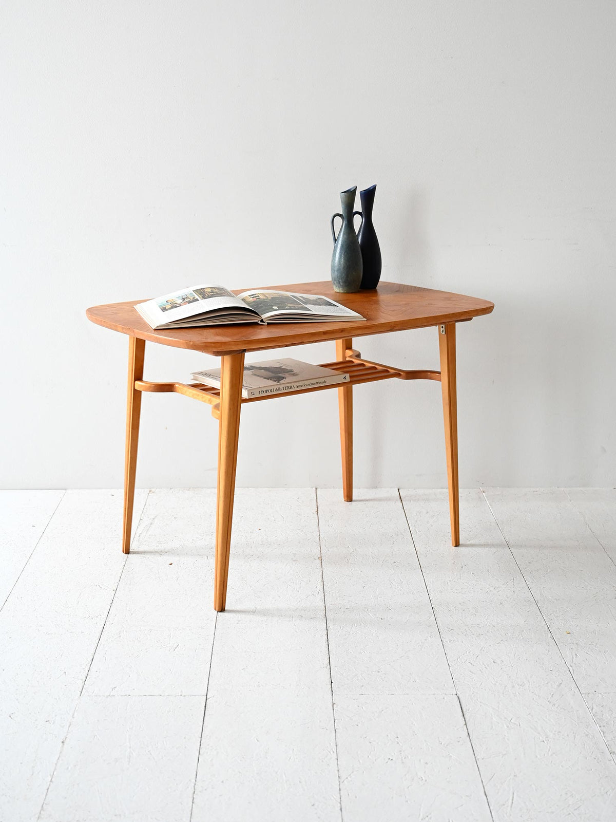 Coffee table scandinavo anni ’60 in frassino