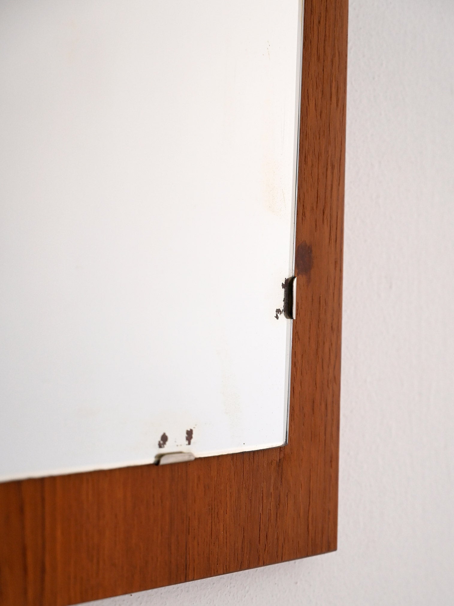Specchio scandinavo vintage in teak anni ’60 1