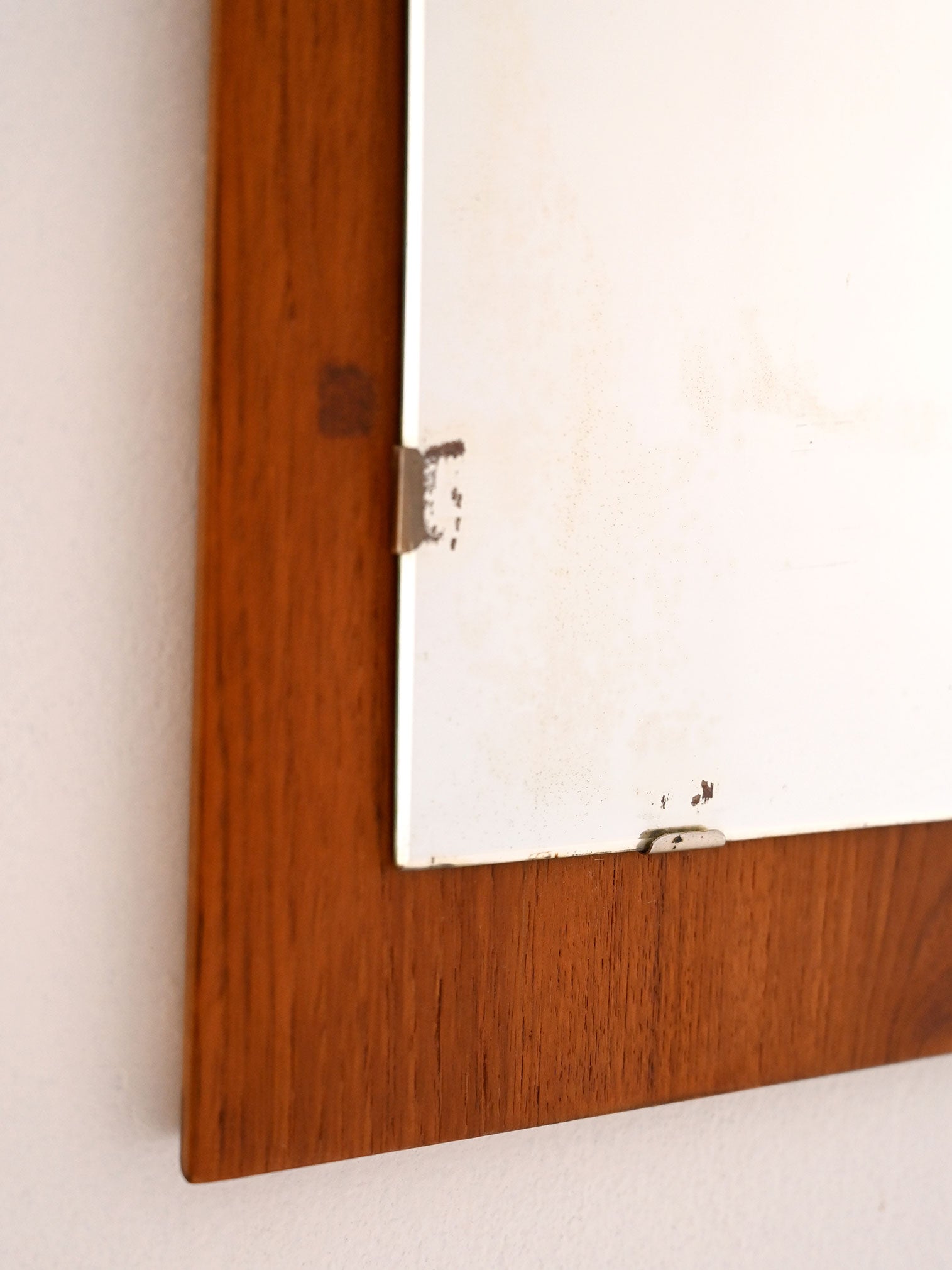 Specchio scandinavo vintage in teak anni ’60 2