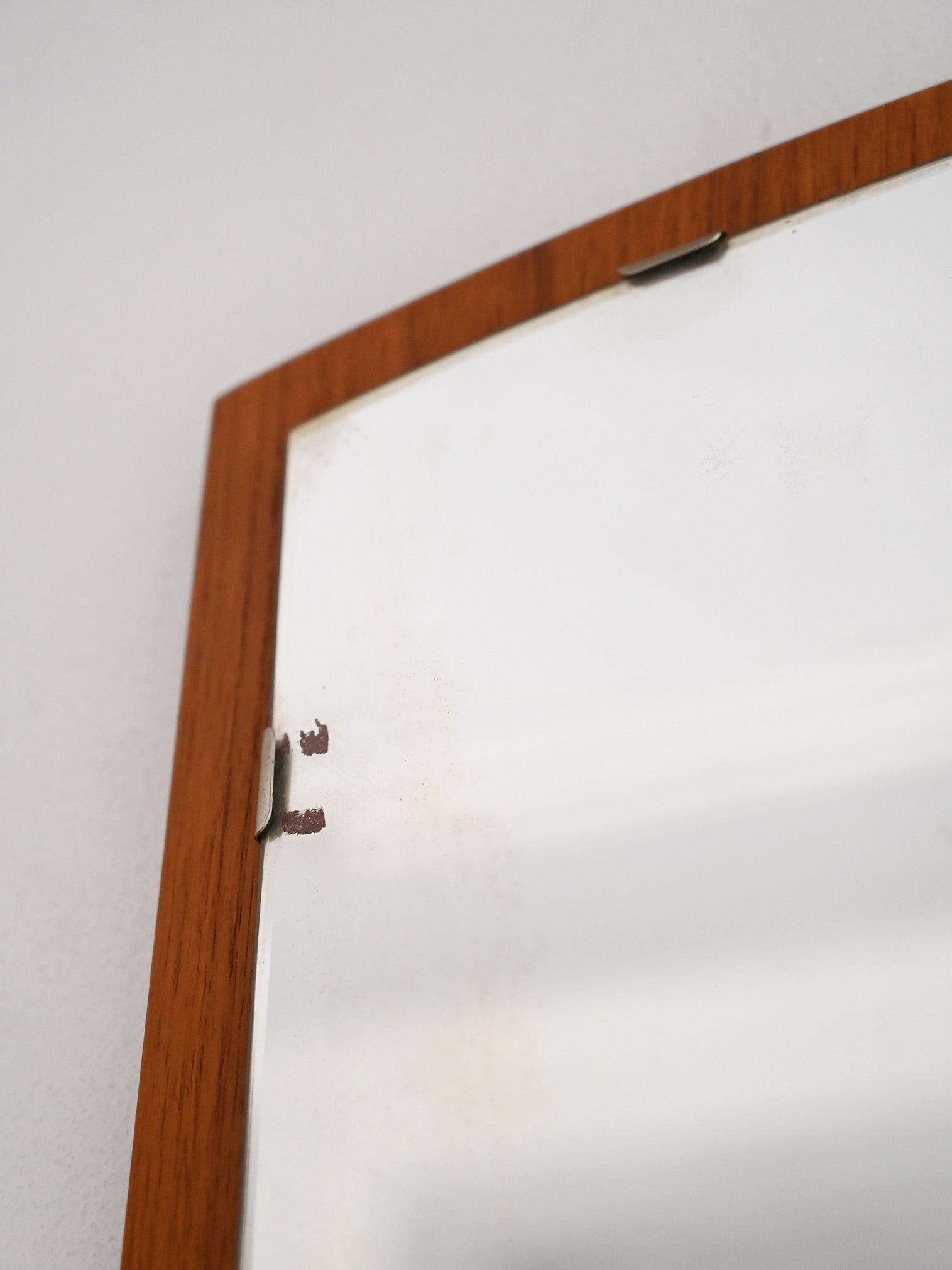 Specchio scandinavo vintage in teak anni ’60 4