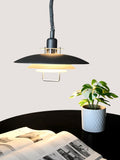 Lampada scandinava in metallo