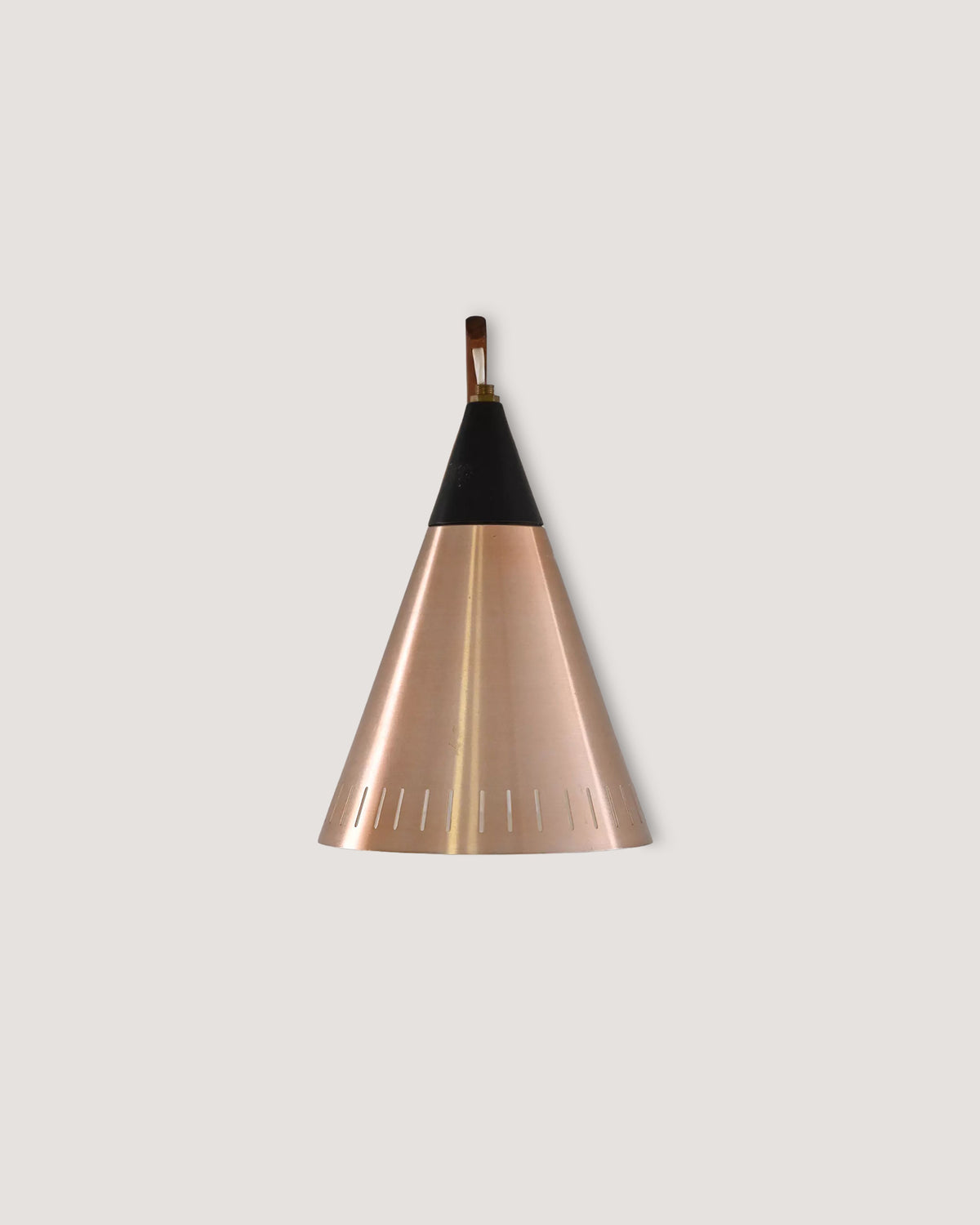 Lampada scandinava con braccio in teak