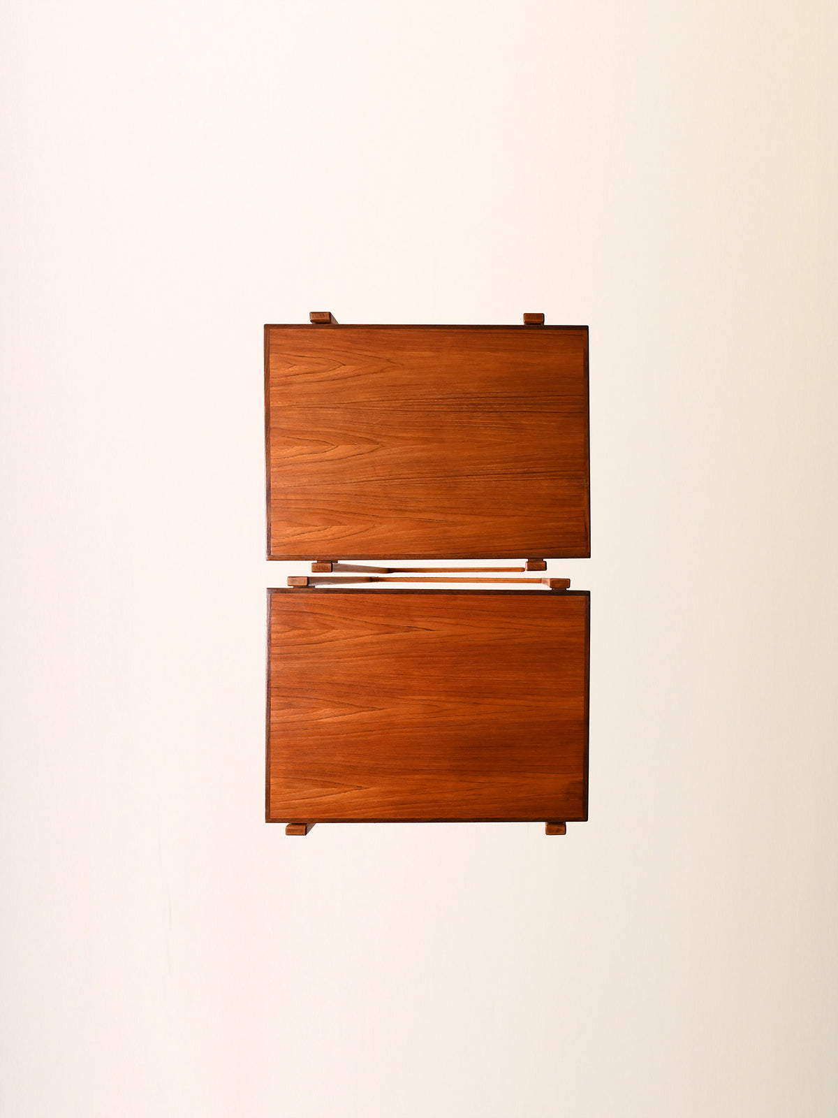 Coppia tavolini scandinavi vintage in teak e faggio 8