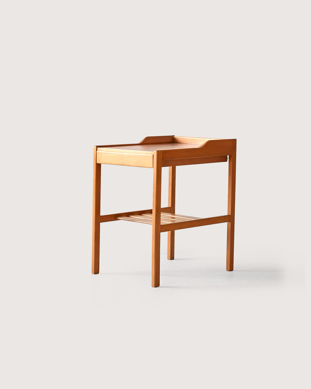 Comodino scandinavo in teak