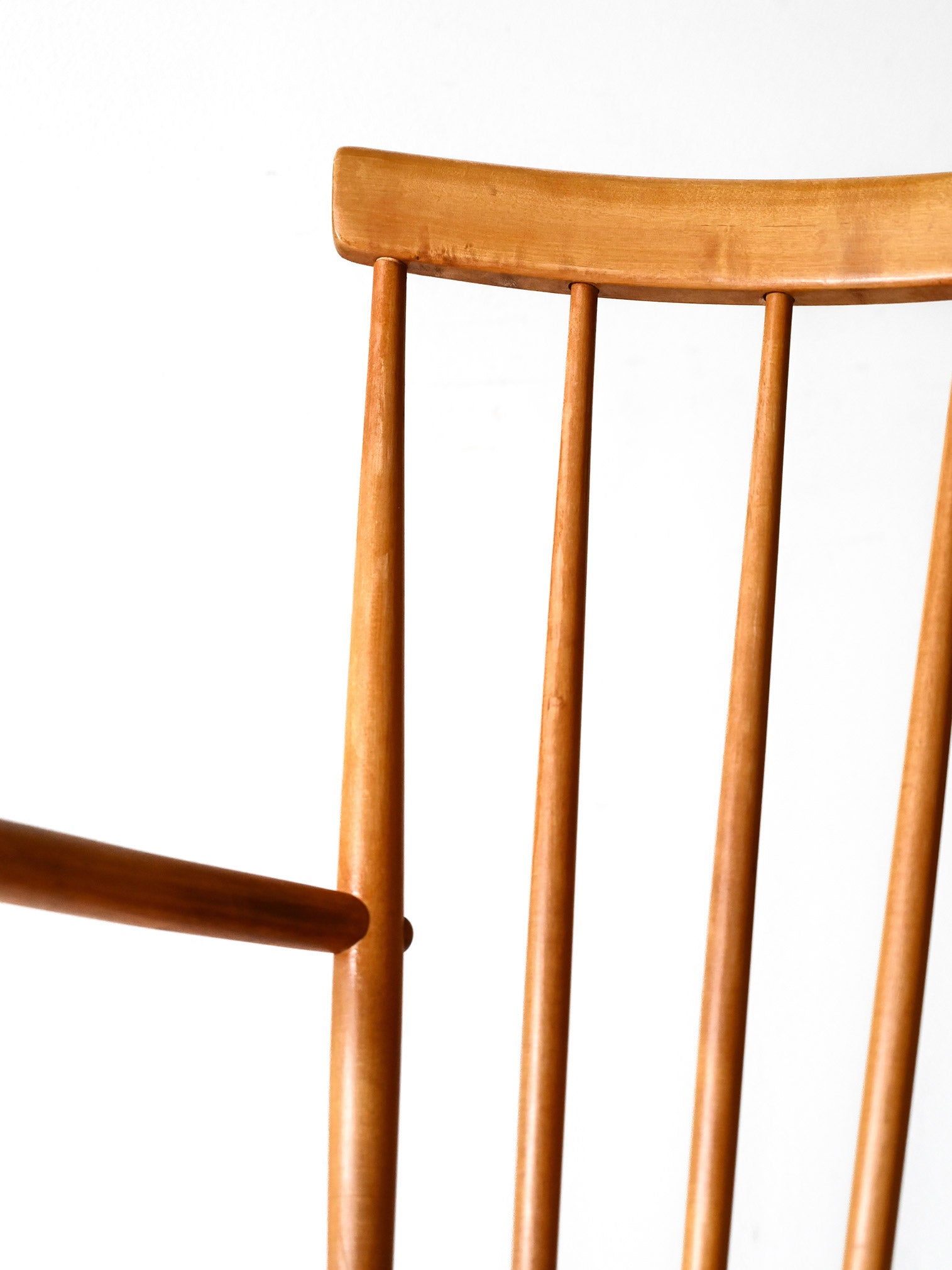 Sedia a dondolo scandinava anni 50/60 in faggio e teak 5