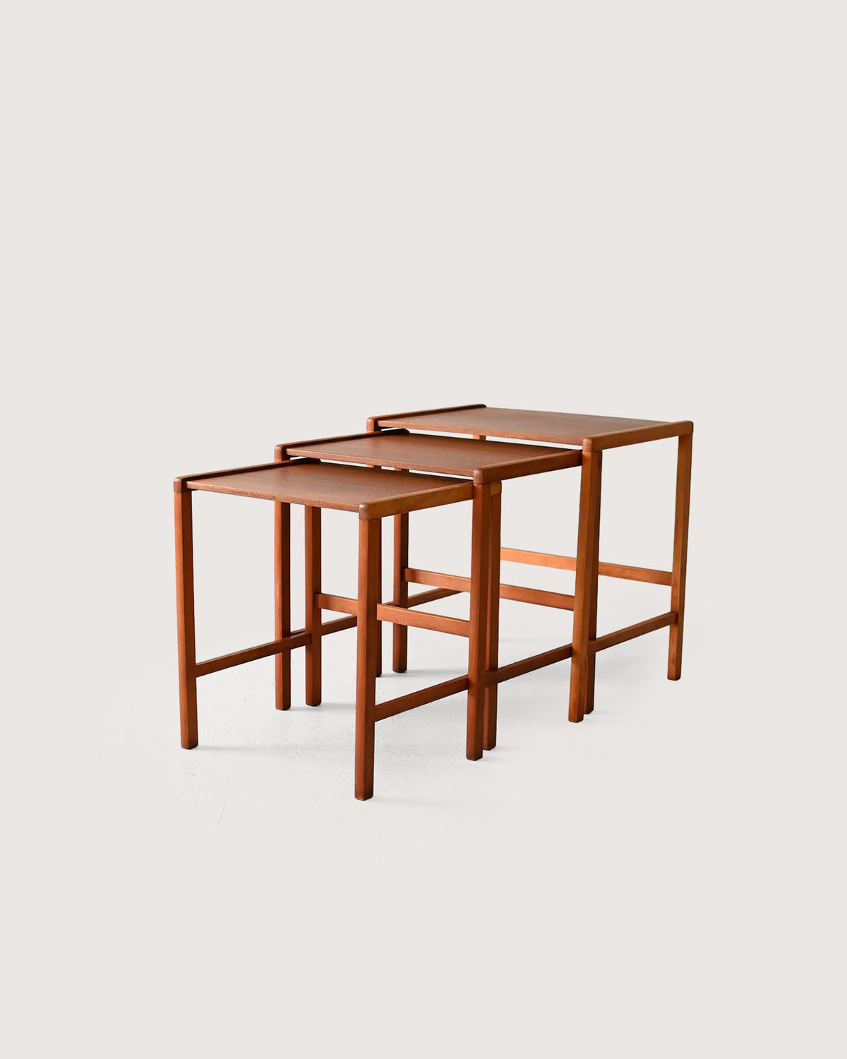 Set 3 tavolini scandinavi vintage in teak