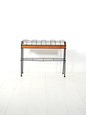 Portafiori scandinavo in metallo nero e teak 1