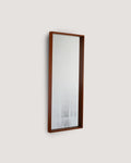 Specchio scandinavo anni ’70 in teak stile minimalista