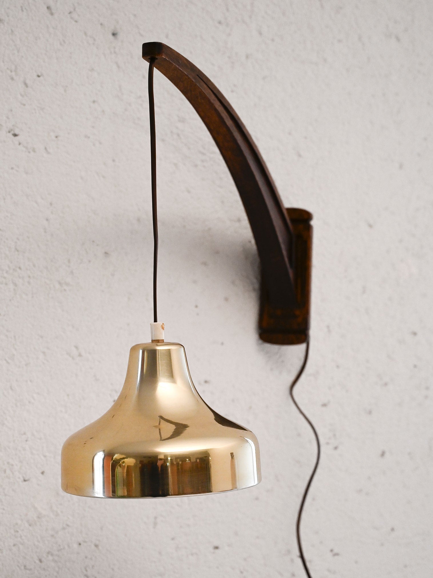 Applique scandinava vintage con abat-jour pendente in ottone 3