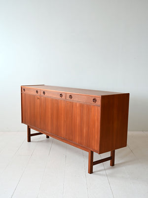 Sideboard scandinavo con ante a battente 4