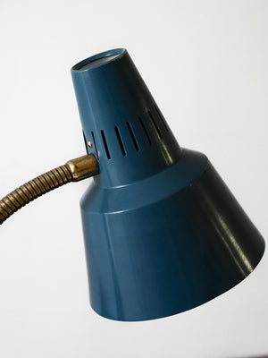 Lampada da tavolo scandinava vintage di Gemi 4