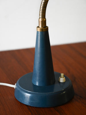 Lampada da tavolo scandinava vintage di Gemi 5