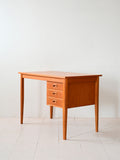 Scrivania scandinava in teak con blocco di cassetti mobili 4