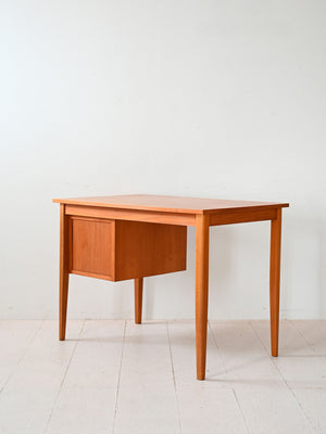 Scrivania scandinava in teak con blocco di cassetti mobili 5