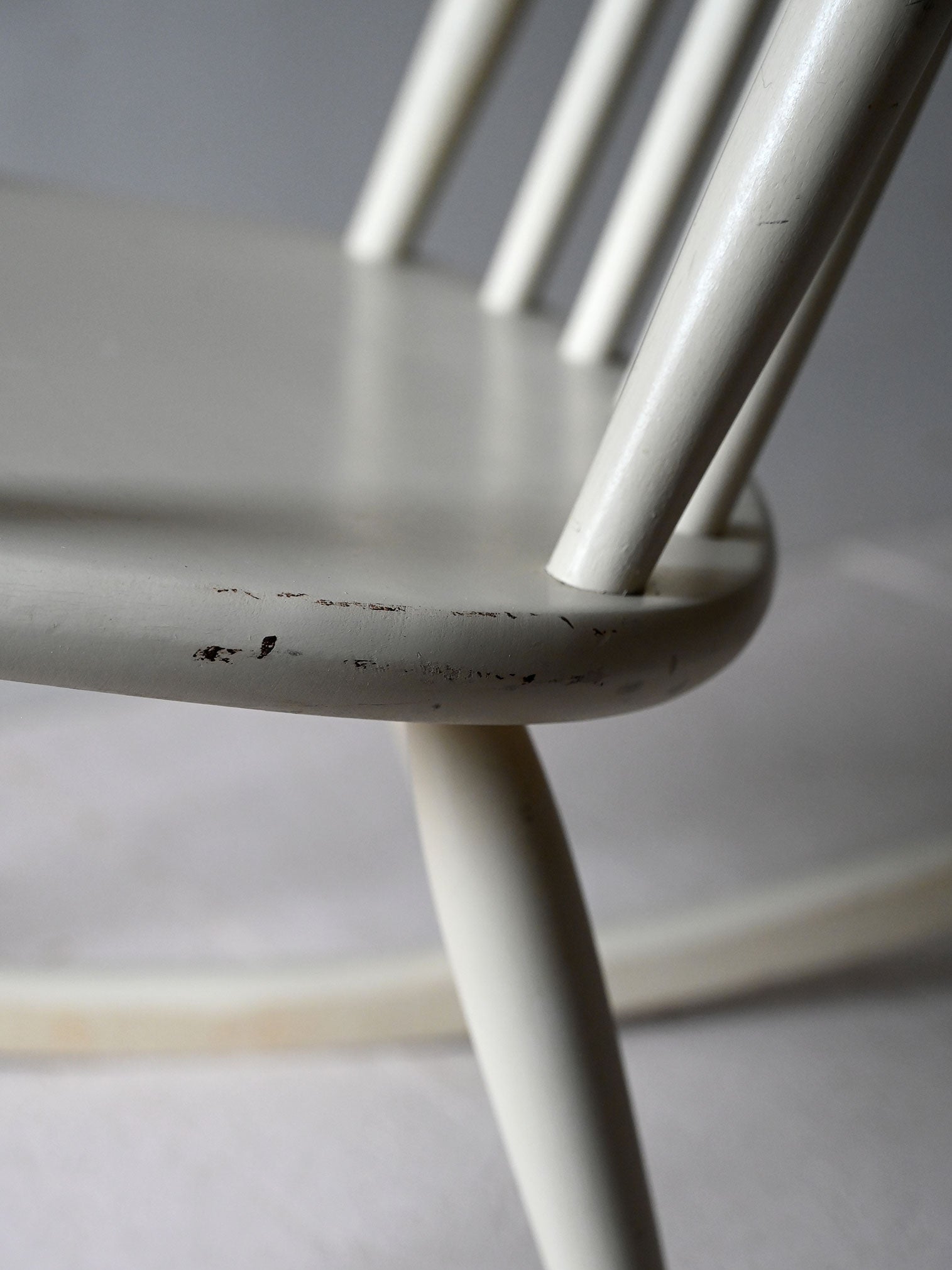 Sedia a dondolo scandinava Mid-Century