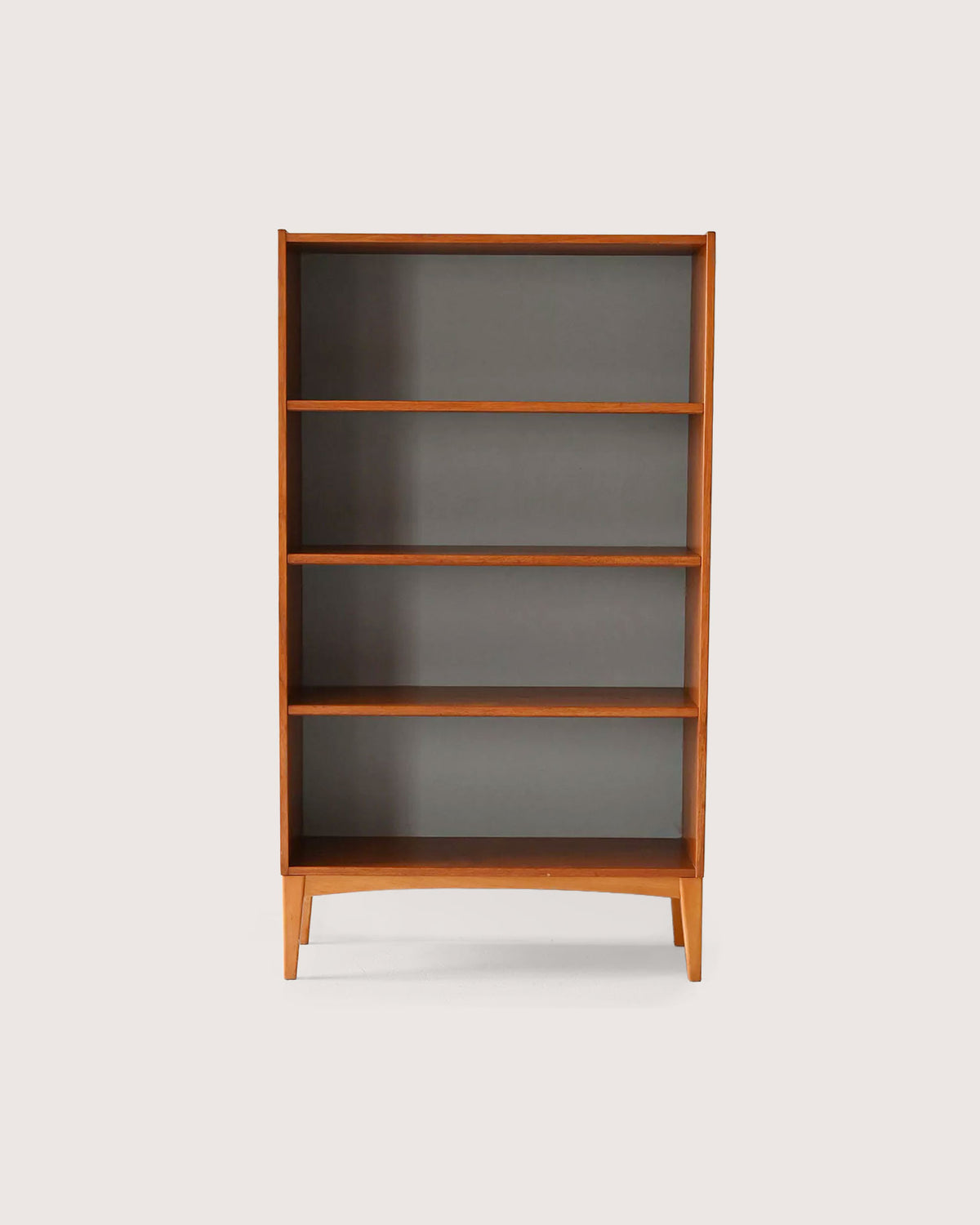 Libreria scandinava vintage in teak con mensole a vista
