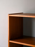 Libreria scandinava vintage in teak con mensole a vista 5