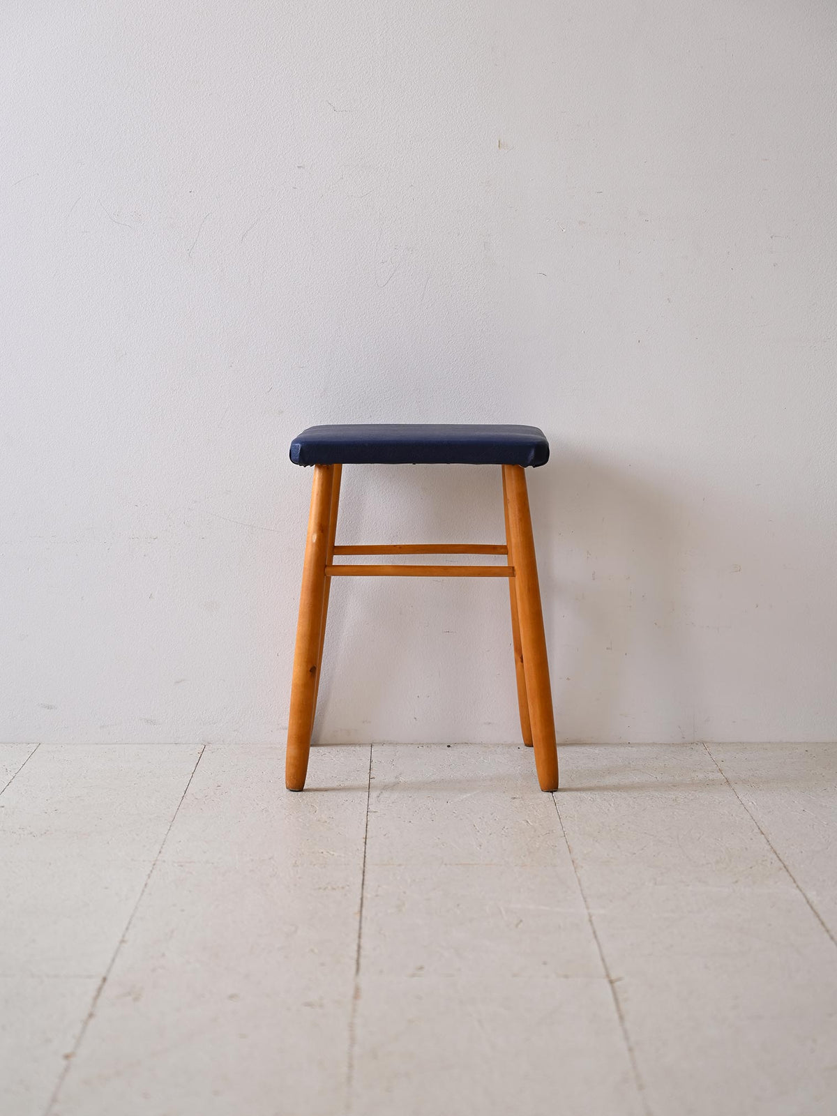 Sgabello vintage retrò