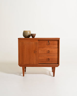 Cabinet in teak di AB AJFA Möbelfabrik, anni '60