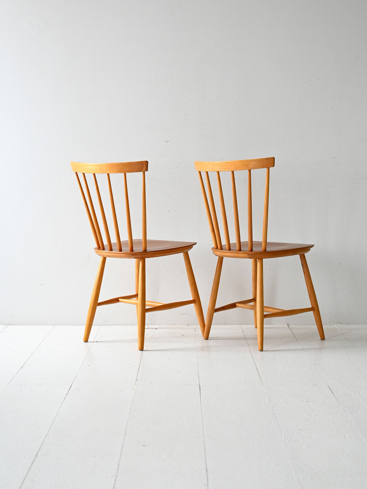 Coppia di sedie scandinave anni 50/60 in faggio e teak tipo Pinstol 2