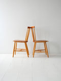 Coppia di sedie scandinave anni 50/60 in faggio e teak tipo Pinstol 3
