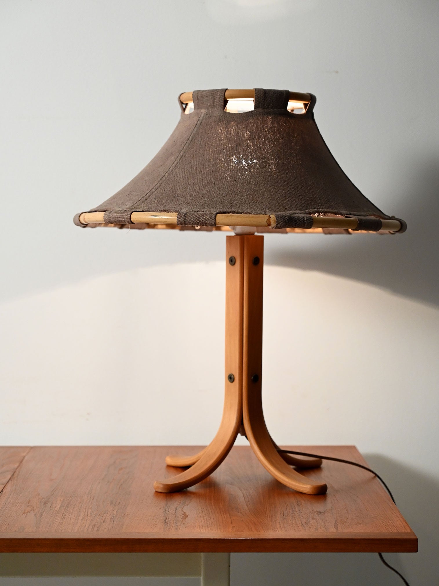 Lampada da tavolo “Anna” di Anna Ehrner 1